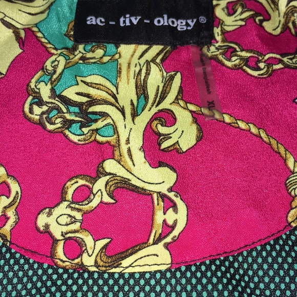 Activology-NWOT-Ladies Zipper Jacket-Size XL - Picture 6 of 8